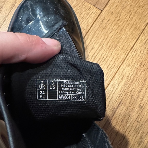 Junior 1460 Dr Marten Black Glitter Patent Leather Lace-Up Boots - Picture 2 of 4
